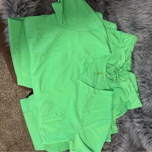 Med Couture Vibrant Green Scrub set
